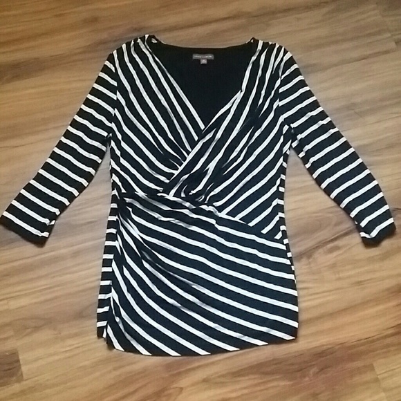 Vince Camuto Tops - Vince Camuto striped top