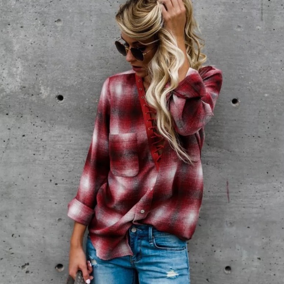 KLHOE | V-Neck Lace Up Top - Picture 3 of 8