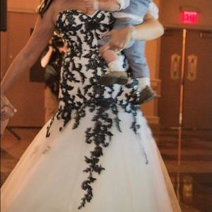 Tony Bowls White  Mermaid evening gown size 12
