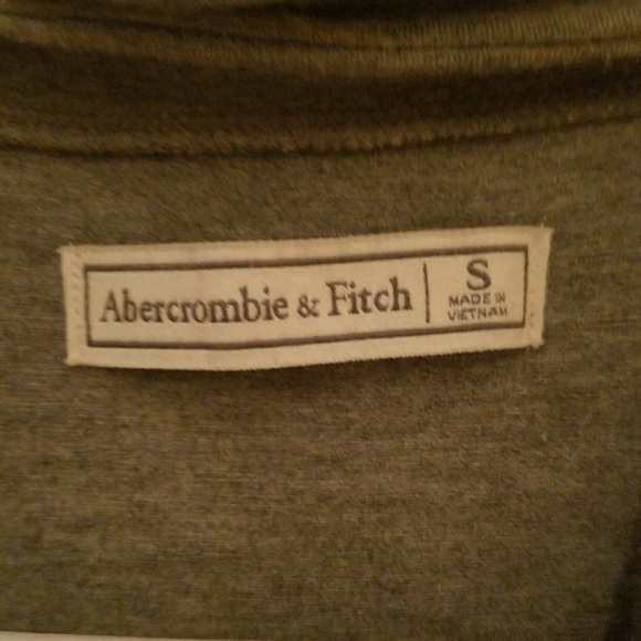 Front Cut Out Tank Top - Picture 3 of 3