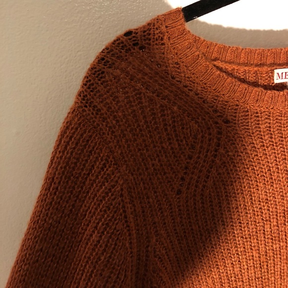 Fall sweater🍂 - Picture 4 of 5