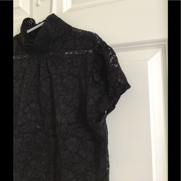 Lace top - Picture 3 of 7