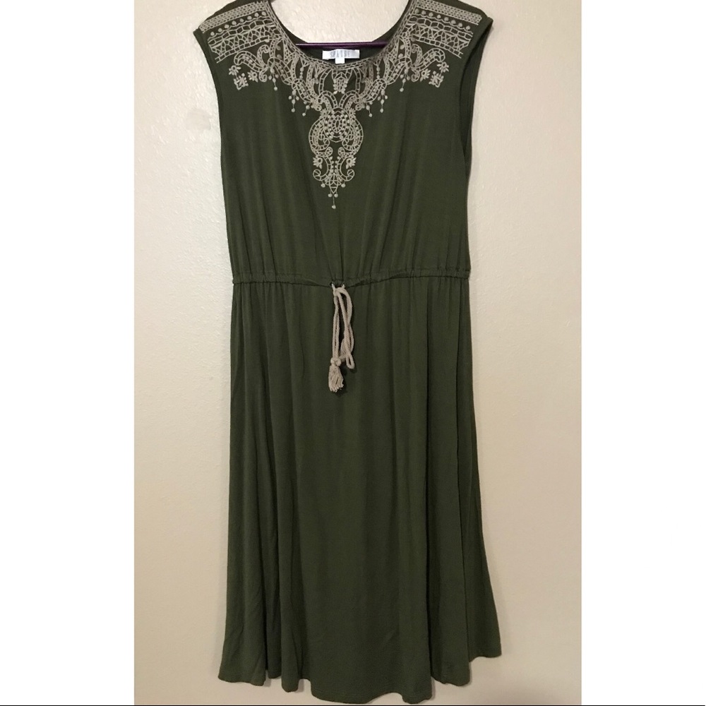 Green, flowy Spense dress