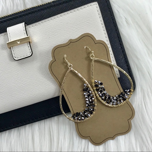 💰Crystal Embellished Gold Teardrop Earrings - Picture 1 of 5