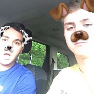 Meet your Posher, Dakota