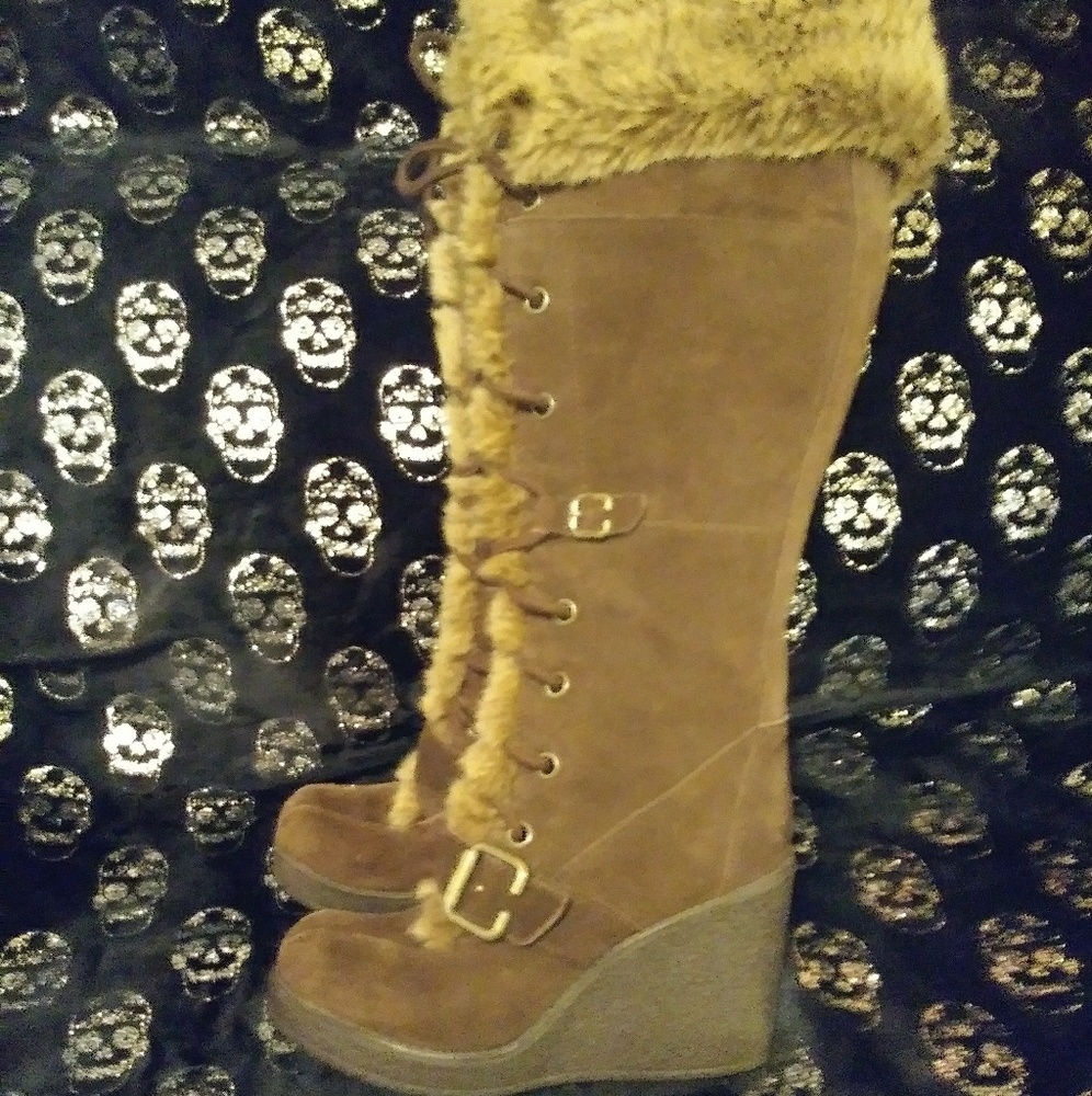 🌟SOLD🌟Brown Wedge Boots