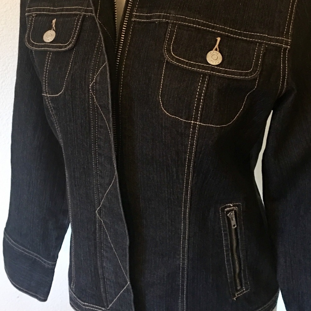 CAbi Dark Wash Denim Jacket sz Small - Picture 4 of 5