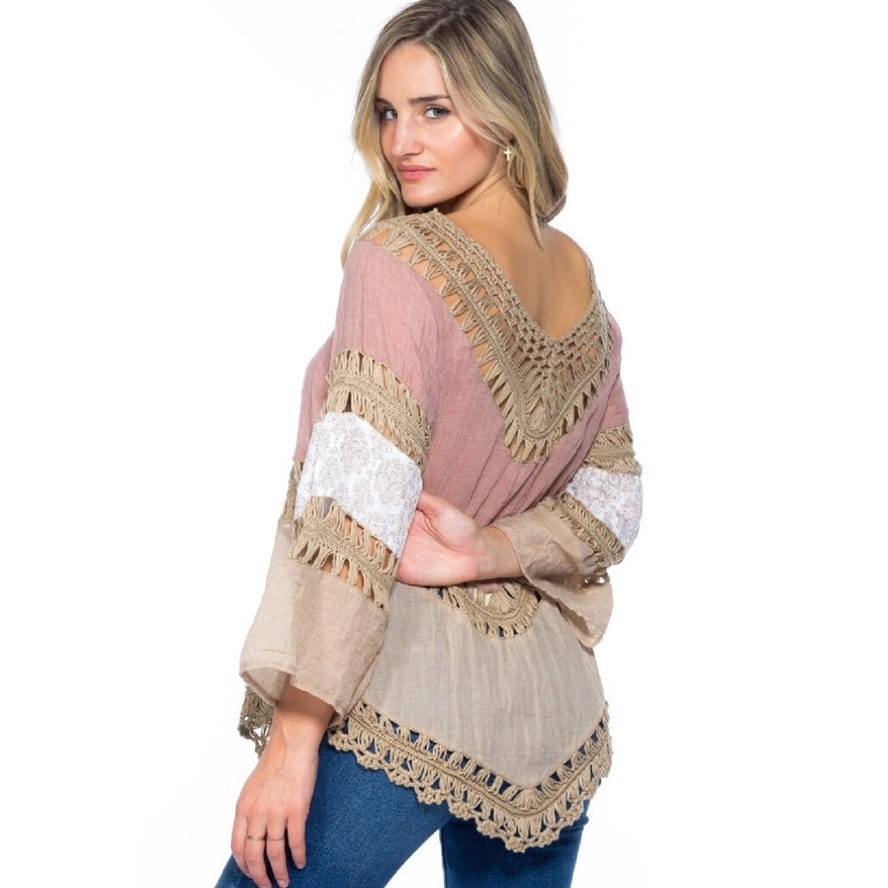 NWT💖BOHEMIAN CROCHET TUNIC TOP