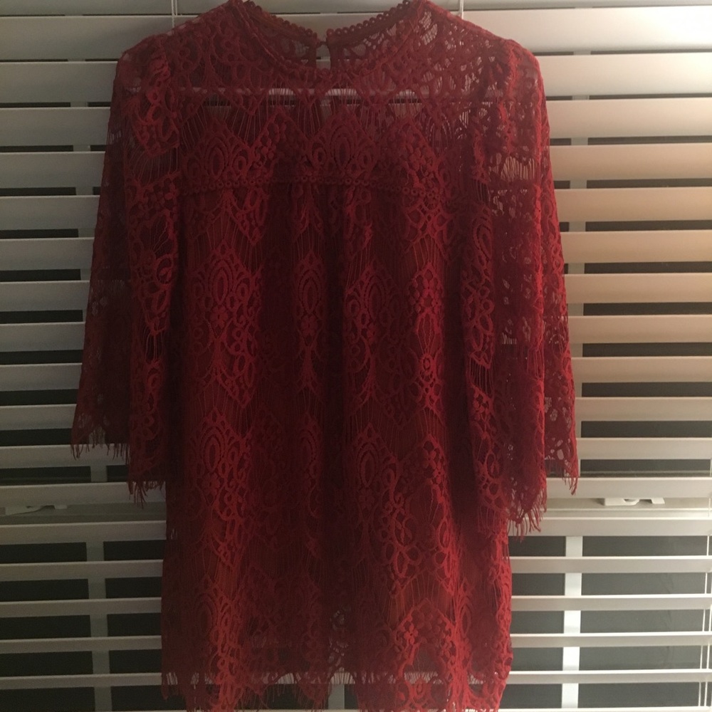 Blue Pepper Lace quarter length top