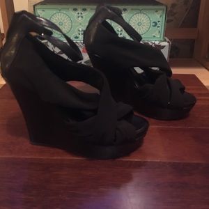 Black platform wedges