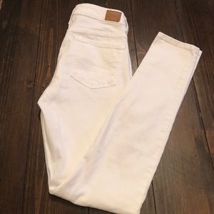 American Eagle White Jeggings