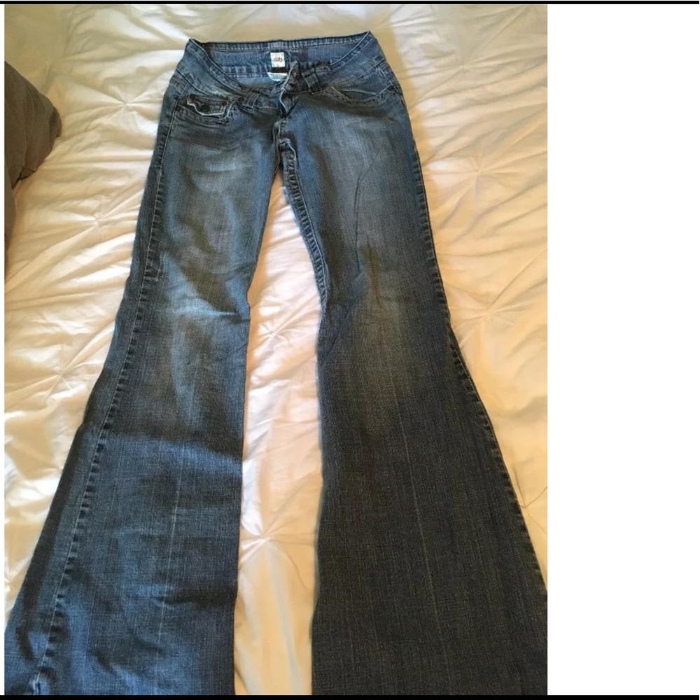 Preowned Jeans