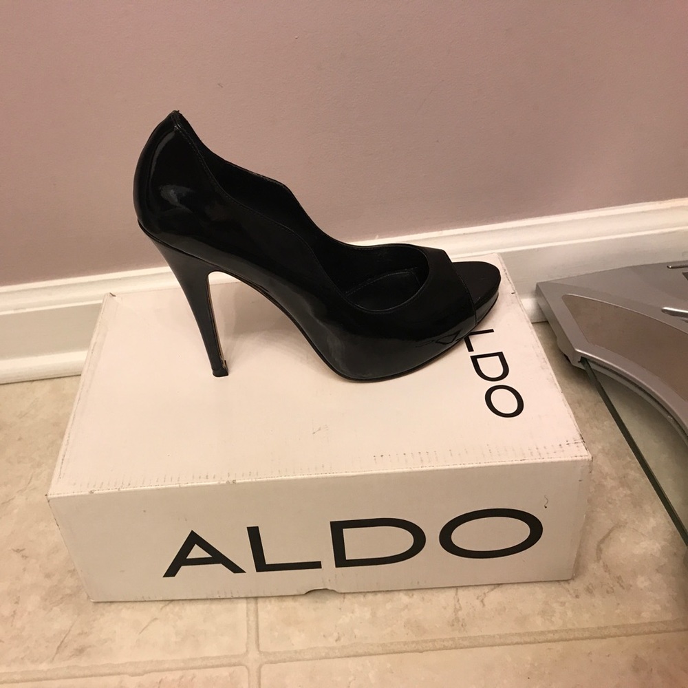 Black open toed heels