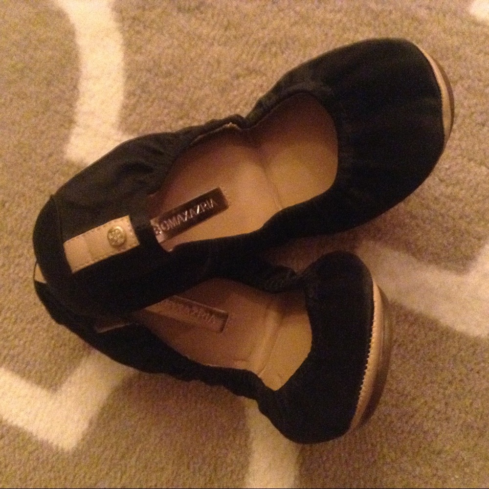 BCBG Black Foldable Flats