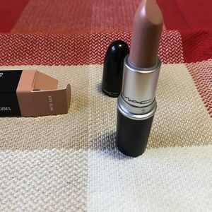 Bare bling MAC lipstick (Nikki Minaj collection)