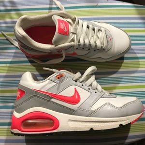 Nike air max