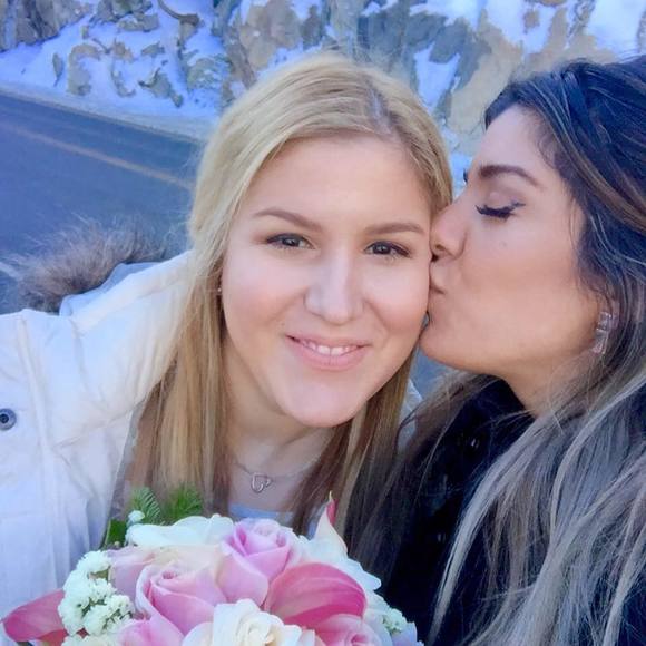 Meet your Posher, Sandra - Picture 1 of 1