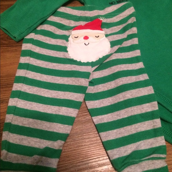 Santa outfit with santa bib - Picture 3 of 5