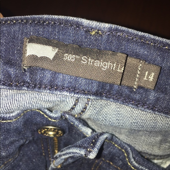Cute Levi Jeans - Picture 3 of 4