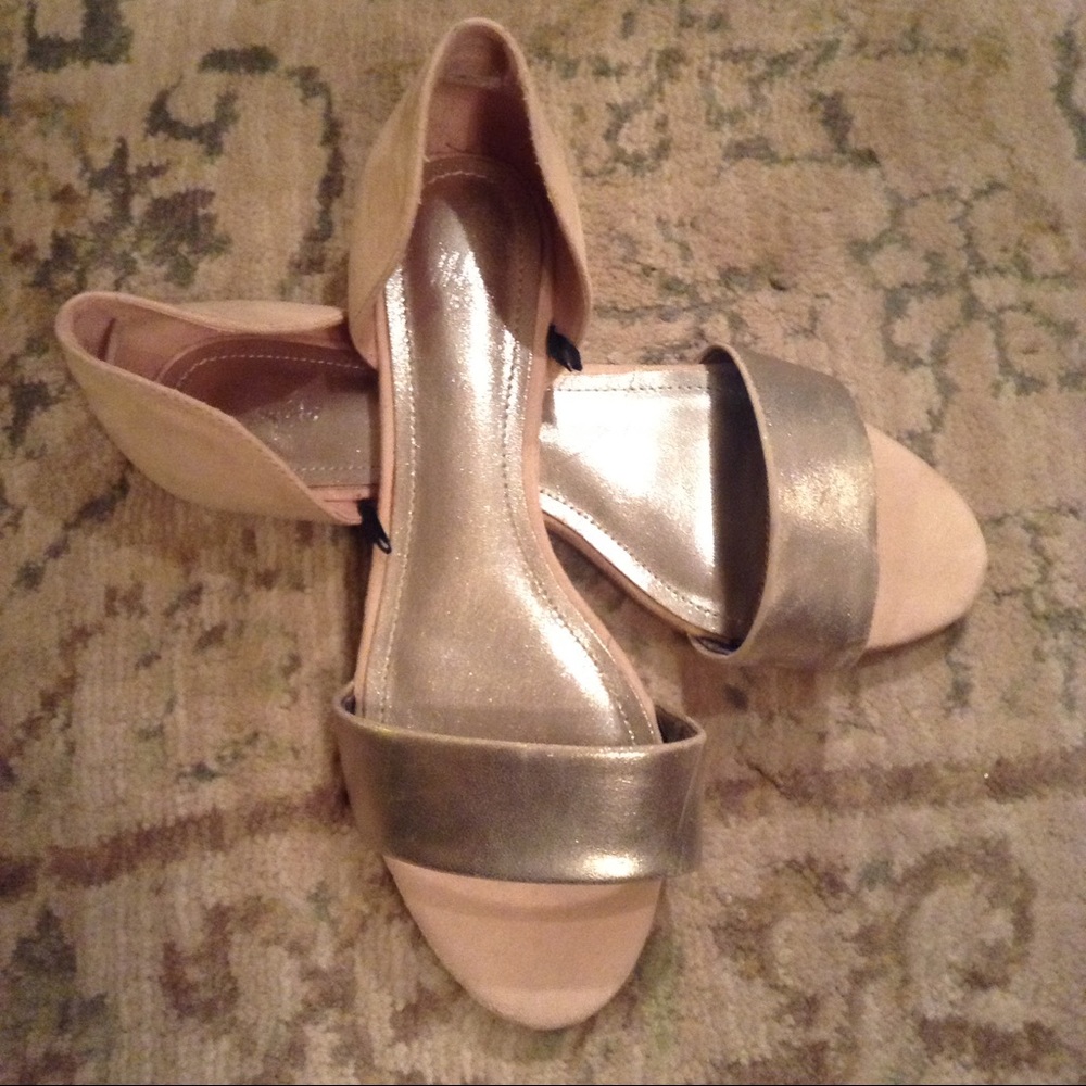 H&M Nude and Gold Sandal