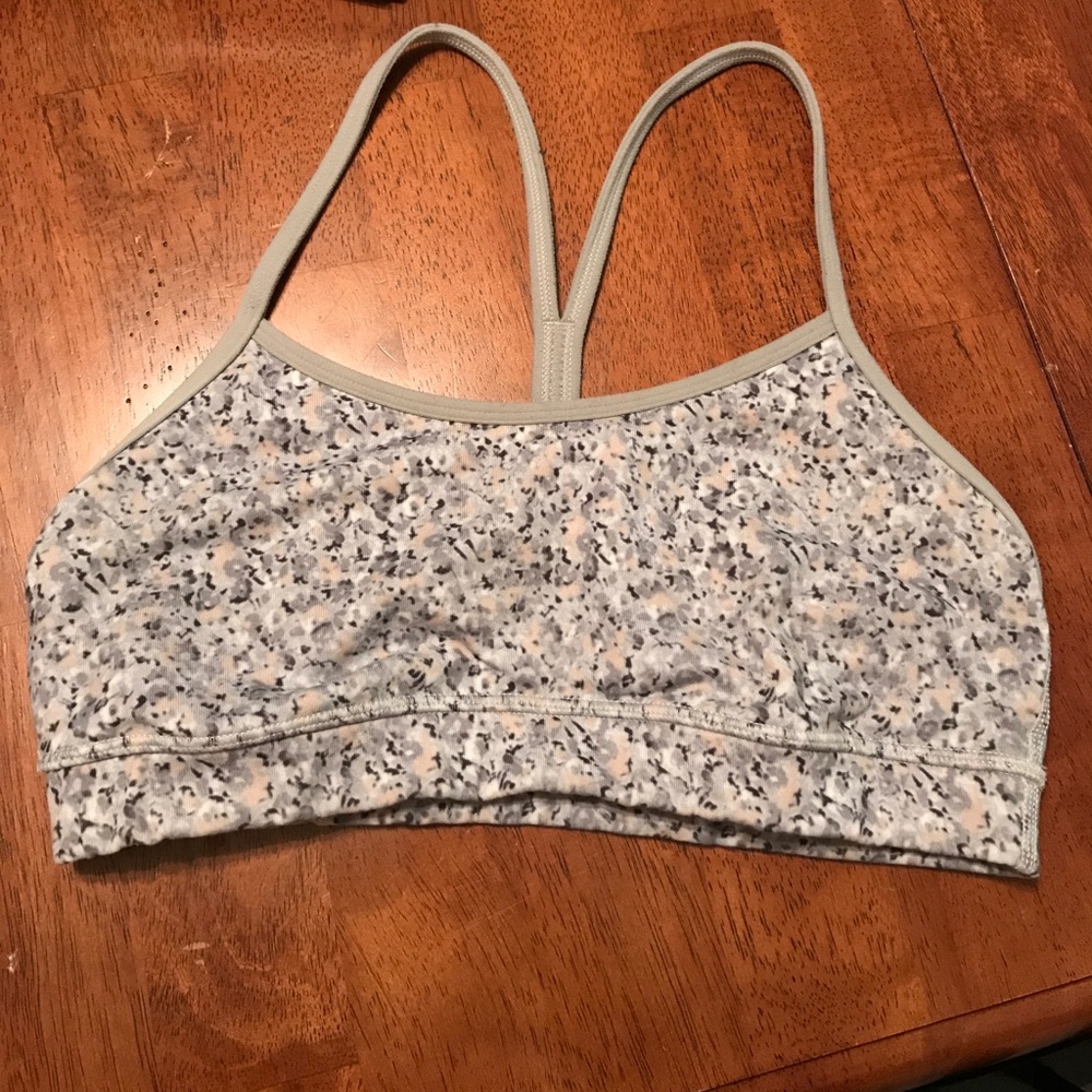 Lululemon Flow Y Bra Sz 6