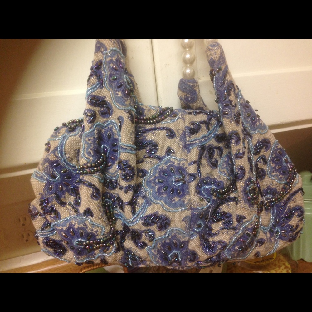 Purse - Picture 2 of 5