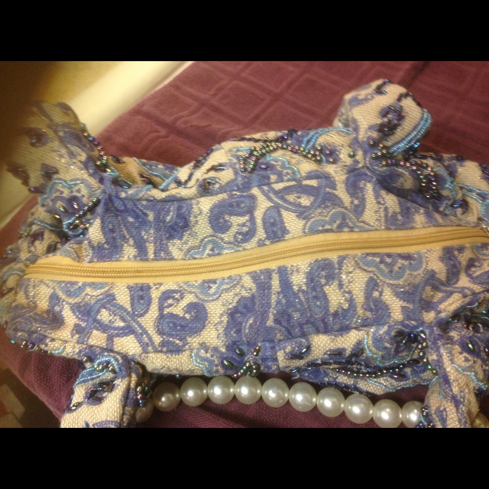 Purse - Picture 4 of 5
