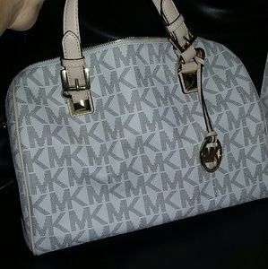 Michael Kors Grayson Large Vanilla