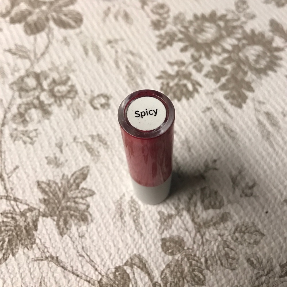 💋Clove & Hallow lip glaze💋 - Picture 2 of 2