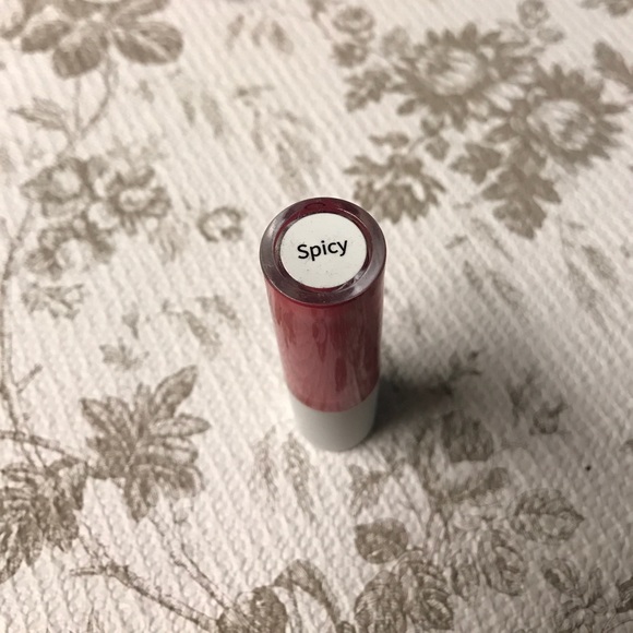 💋Clove & Hallow lip glaze💋 - Picture 2 of 2