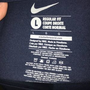 Uconn Men’s T-Shirt