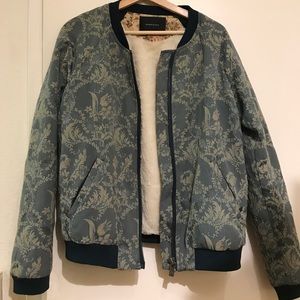 Trendy Maison Scotch Embroidered Bomber