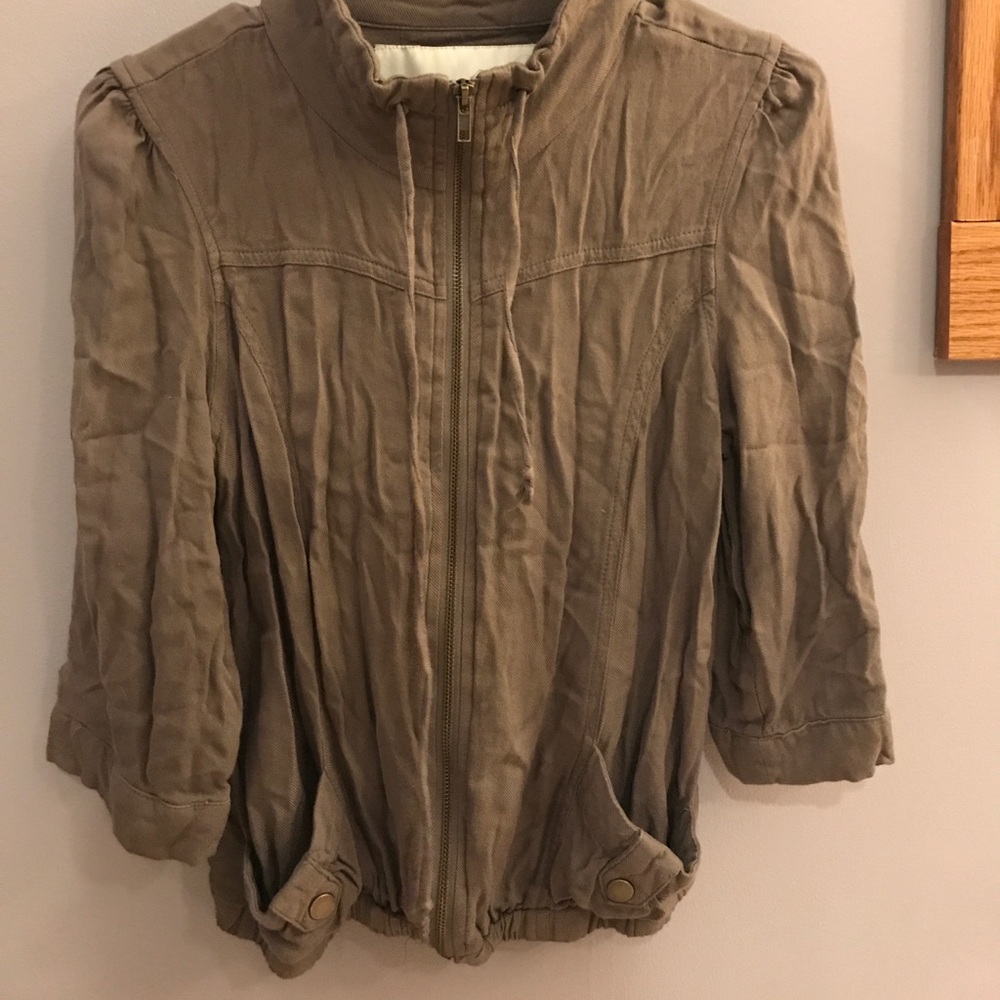 Jacket - Picture 5 of 6