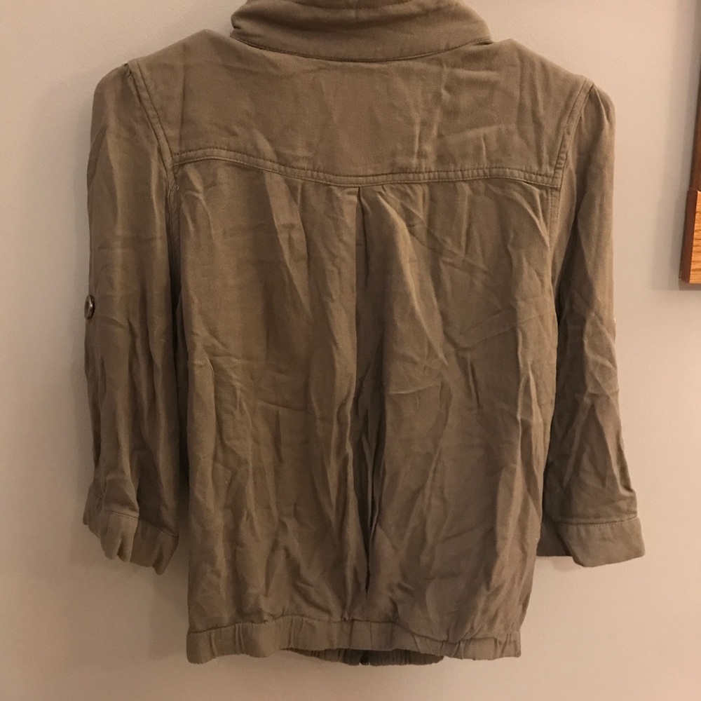 Jacket - Picture 6 of 6