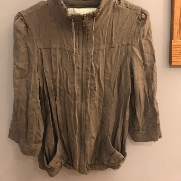 Jacket - Picture 5 of 6