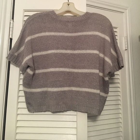 Knit sequin crop sweater top. - Picture 3 of 3