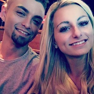 Meet your Posher, Devin