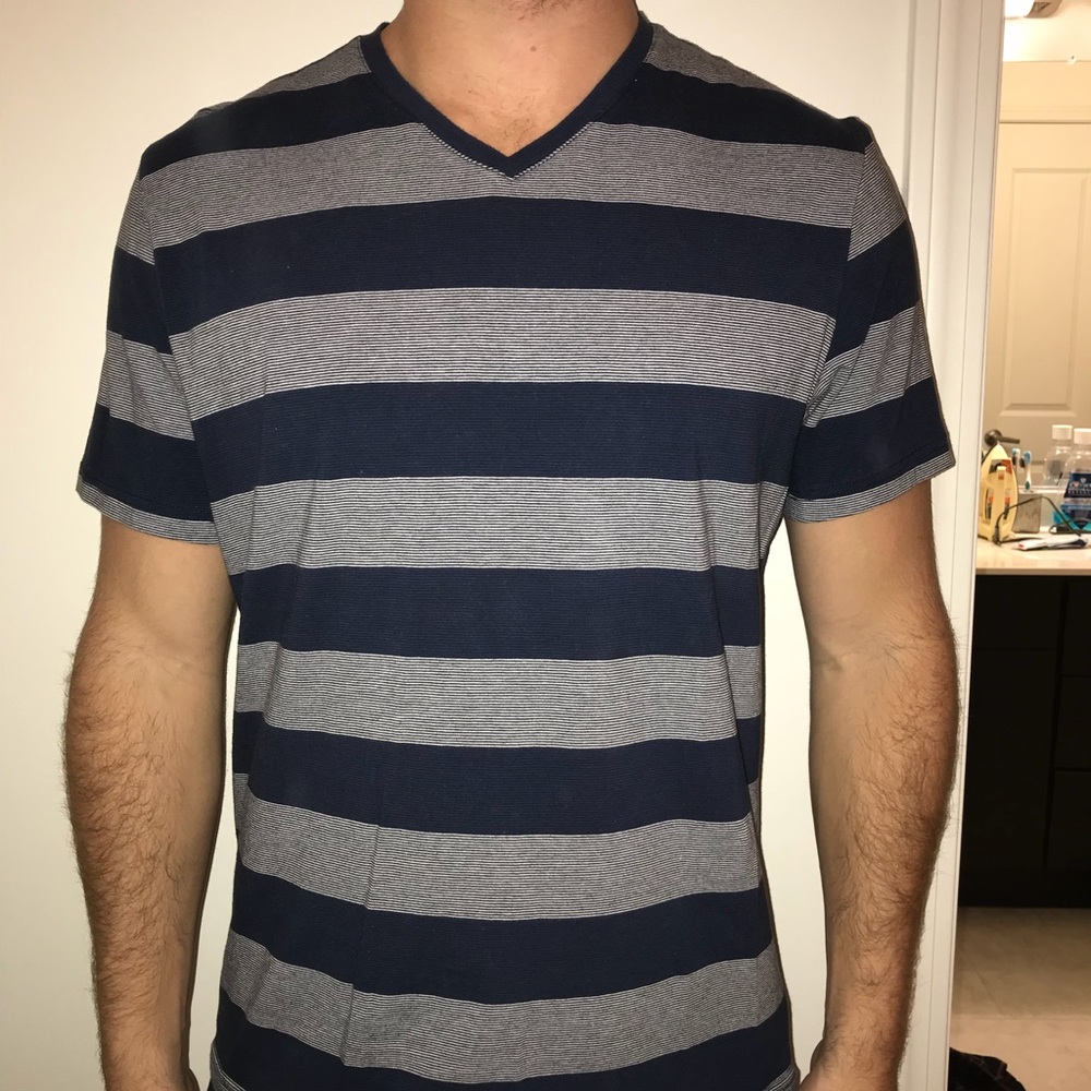 Men’s Alfani t-shirt