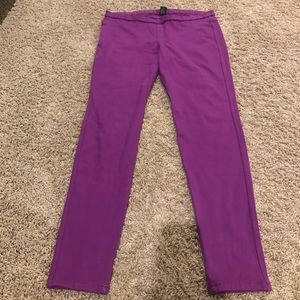 Purple HUE leggings size Large