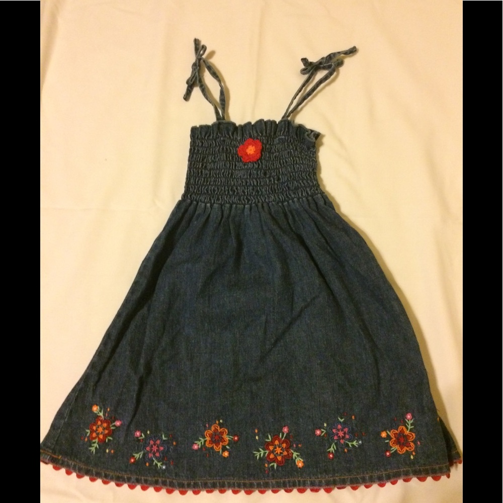 Mary-Kate and Ashley Sundress