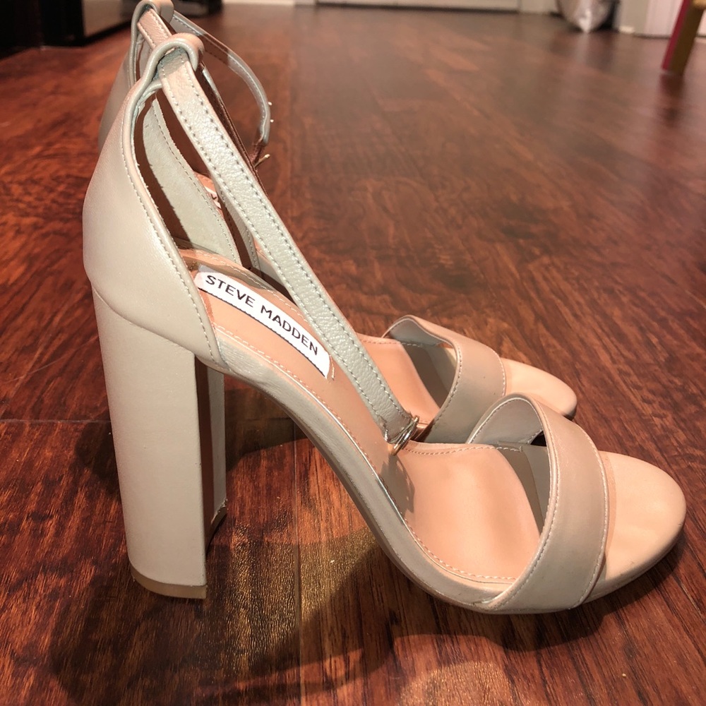 Shoes - Picture 3 of 4