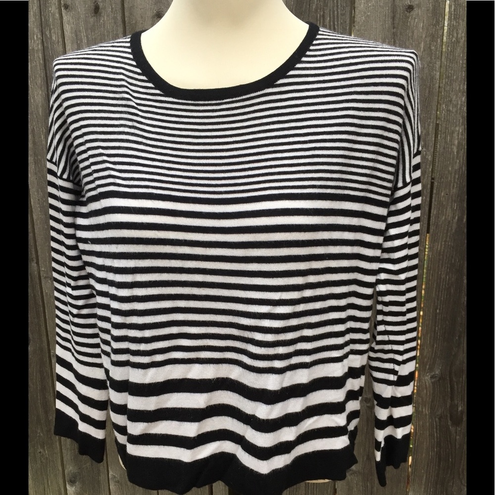 Forever 21 Classic Sweater