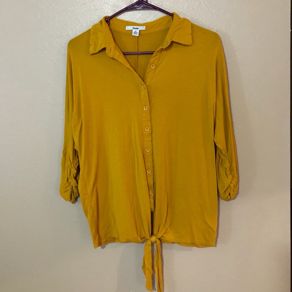 Papaya 3/4 sleeve button up with tie bottom