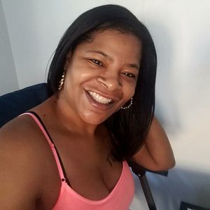 Meet your Posher, Regina m.