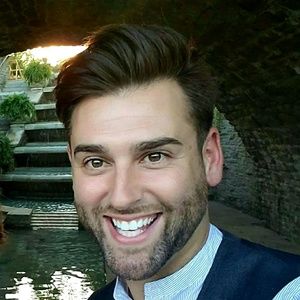 Meet your Posher, Corey