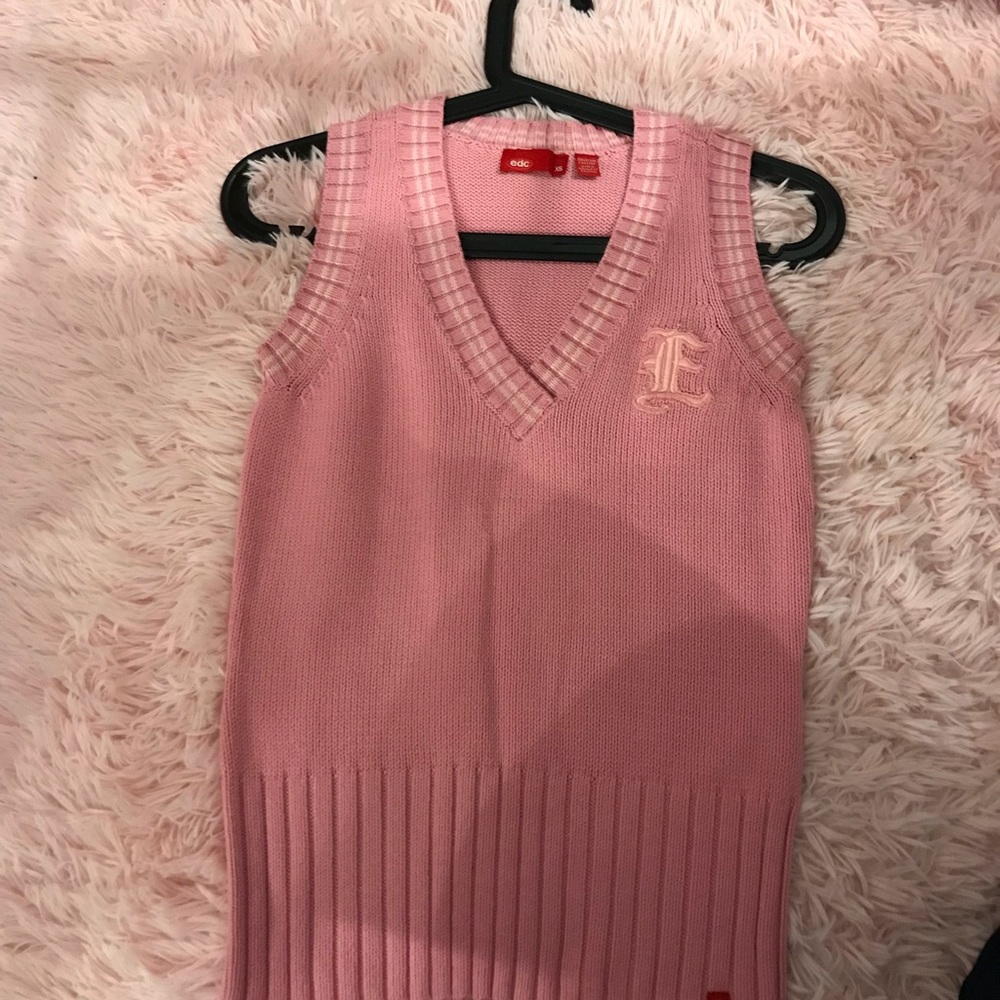 Esprit sweater vest