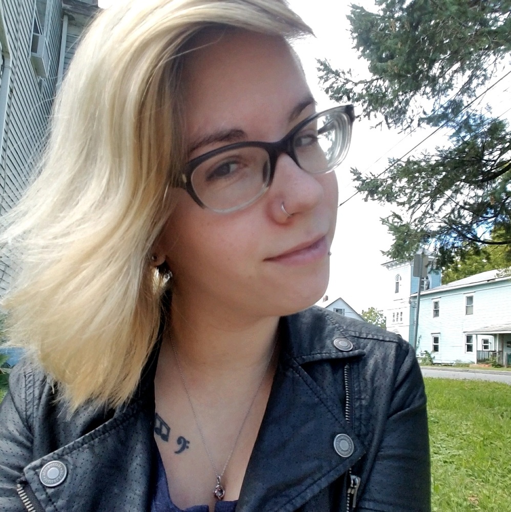 Meet your Posher, Jackie