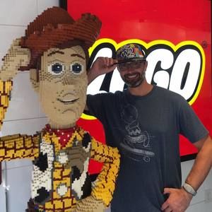 Meet your Posher, Carl