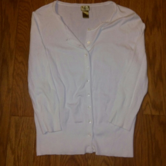 NWOT Button Down Cardigan. - Picture 1 of 1