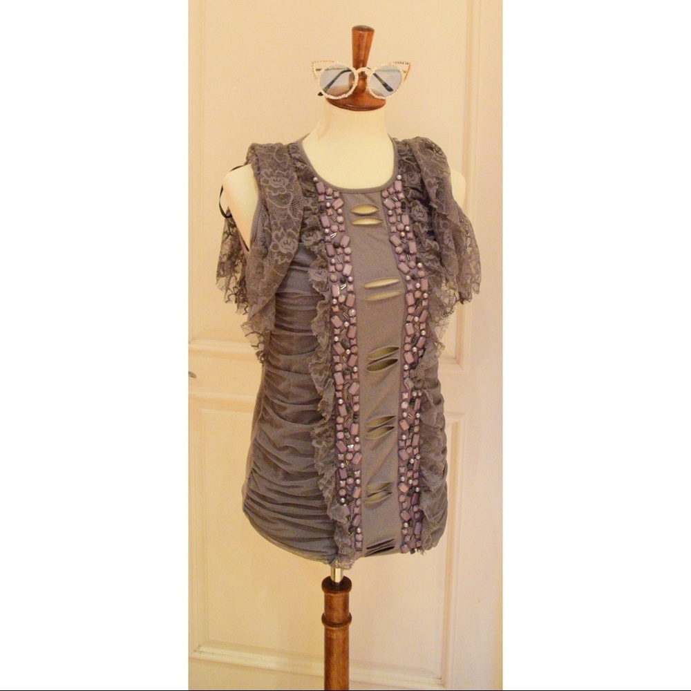 Forever 21 Grey Ripped top